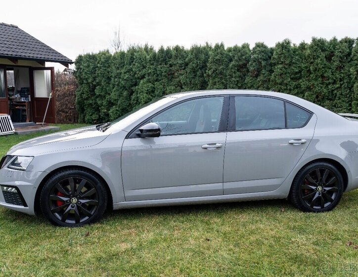 Škoda Octavia Sedan / Limuzína 2,0 l 135 kw