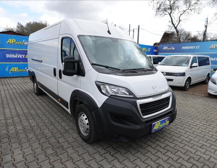Peugeot Boxer Ostatní 2,2 l 121 kw