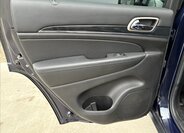 Jeep Grand Cherokee 25