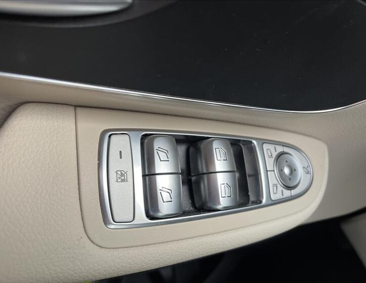 Mercedes-Benz Třídy V 35