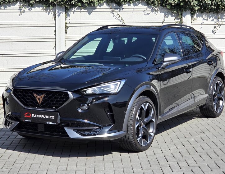 Cupra Formentor SUV / Terénní 2,0 l 180 kw