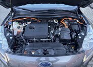 Ford Kuga SUV / Terénní 2,5 l 165 kw