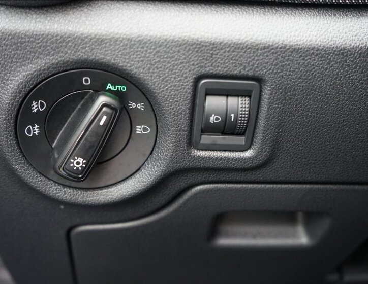 Škoda Fabia Hatchback 999,0 59 kw