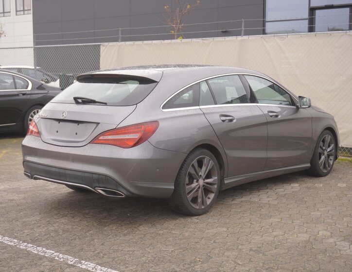 Mercedes-Benz CLA Kombi 2,1 l 100 kw