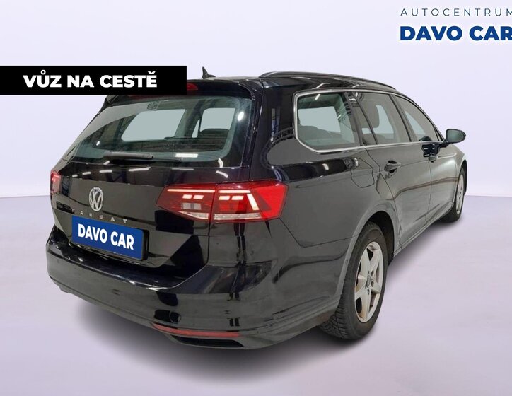 Volkswagen Passat Kombi 2,0 l 110 kw