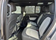 Land Rover Defender SUV / Terénní 3,0 l 221 kw