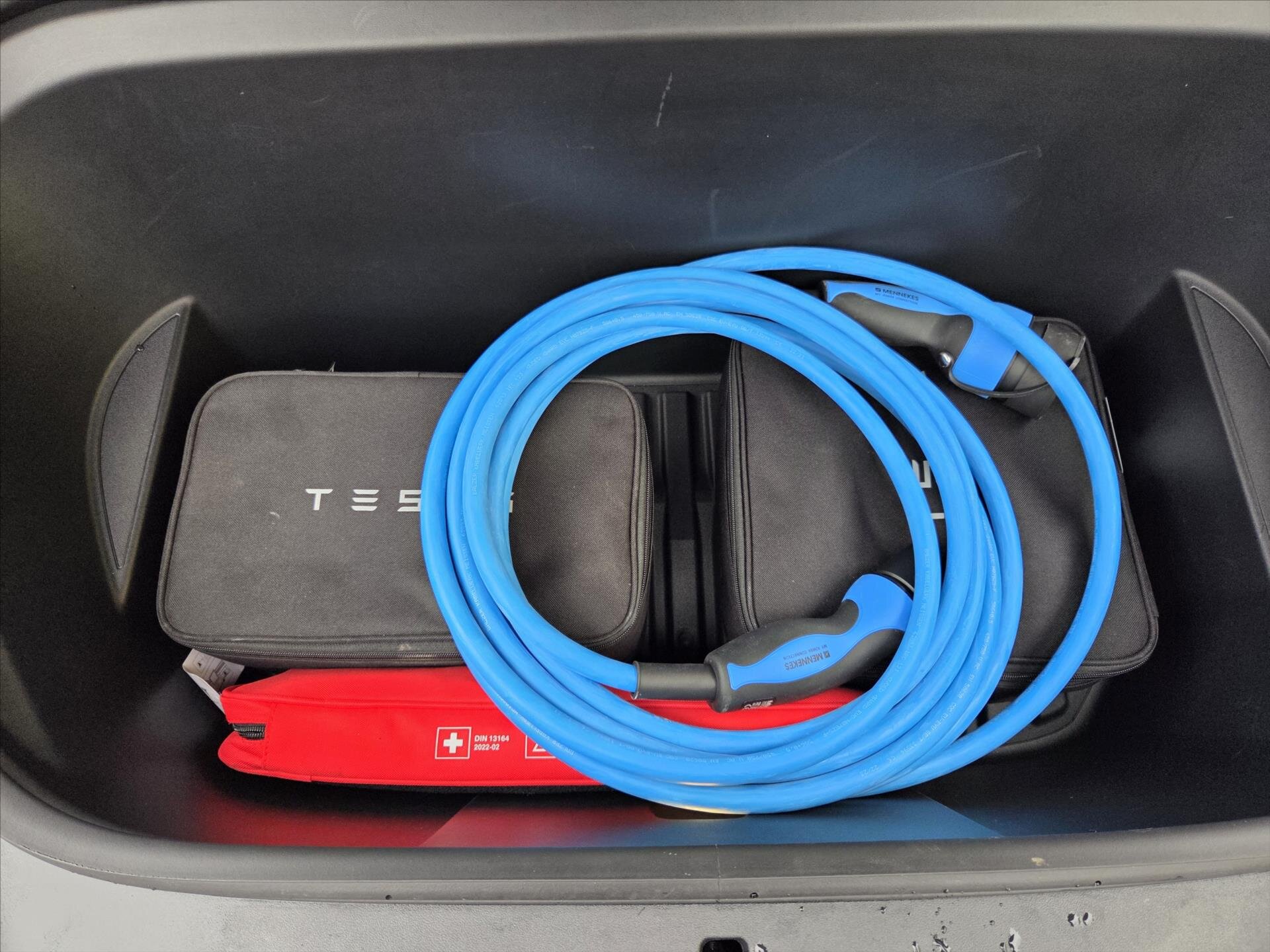 Tesla Model Y SUV 0,0 393 kw