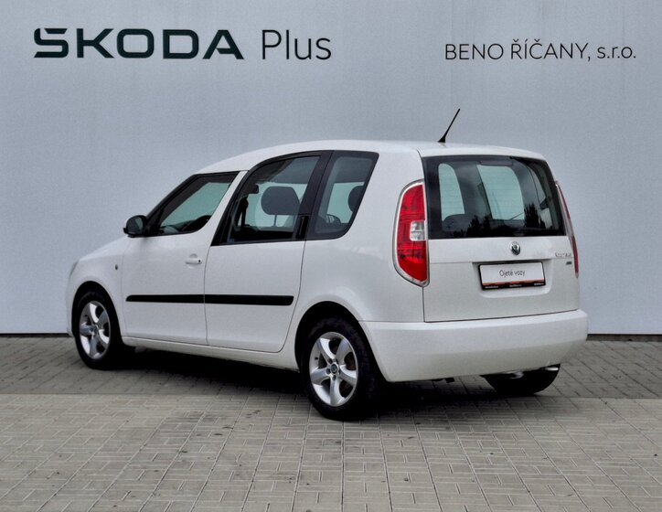 Škoda Roomster 10