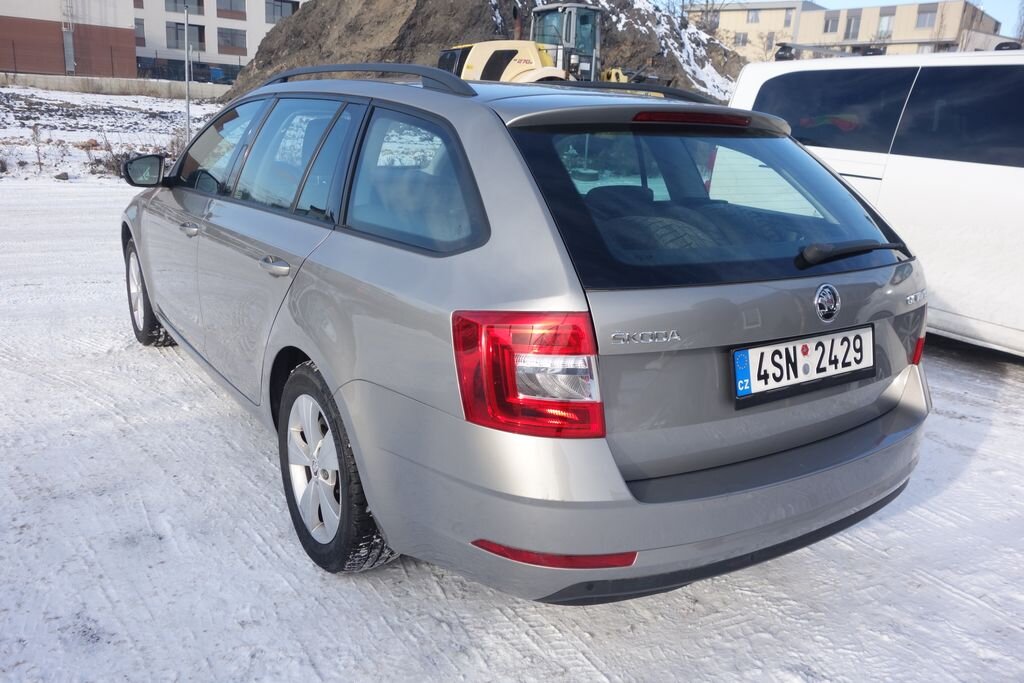Škoda Octavia Kombi 1,5 l 110 kw
