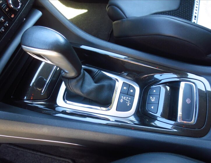 Citroën C5 Sedan / Limuzína 2,0 l 103 kw