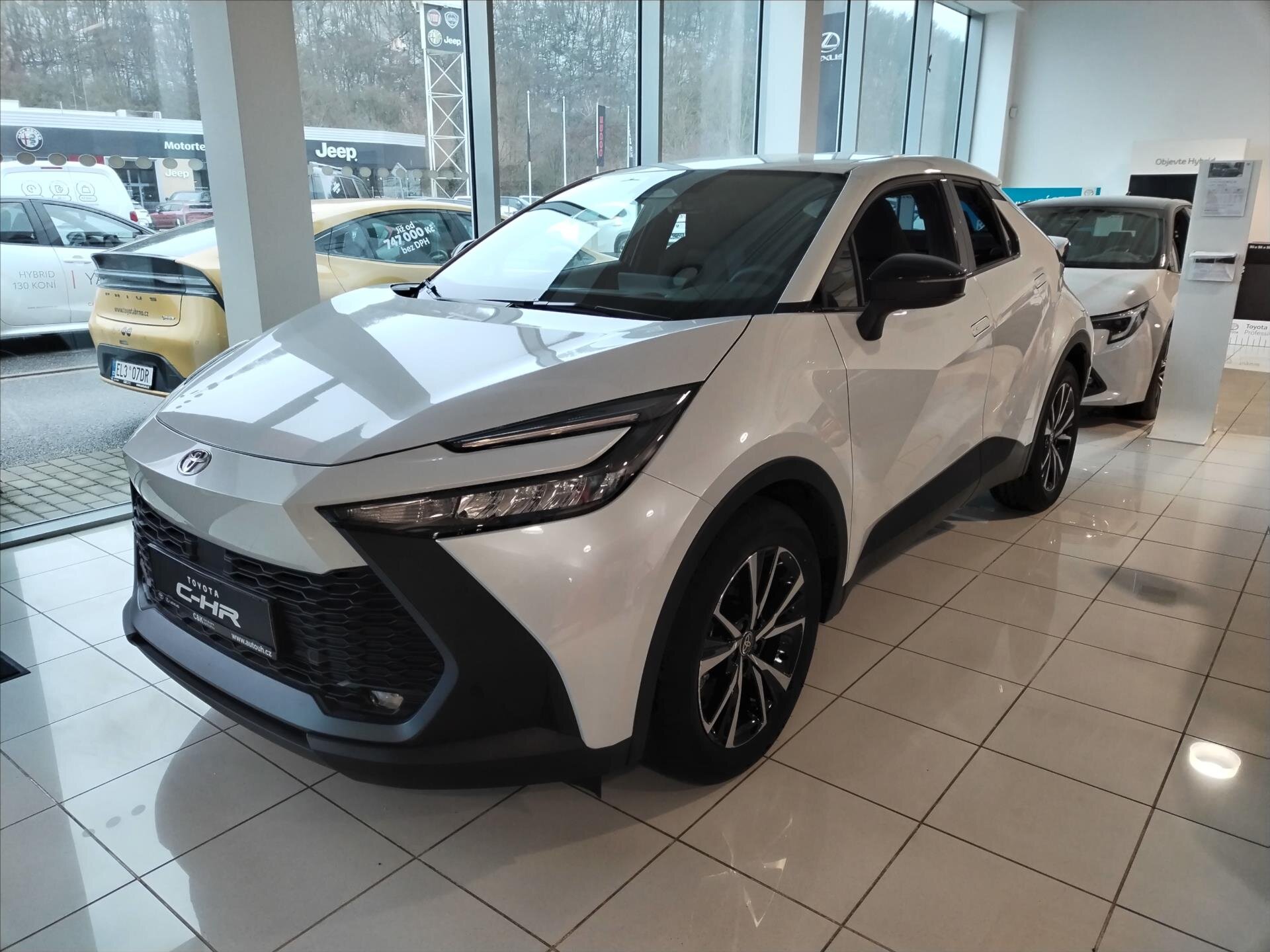 Toyota C-HR CUV / Crossover 0,0 162 kw