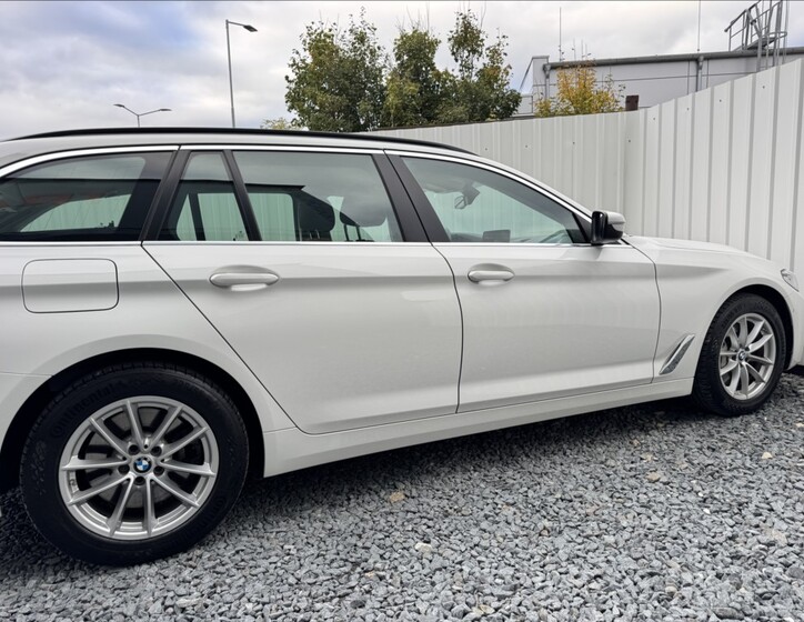 BMW Řada 5 18