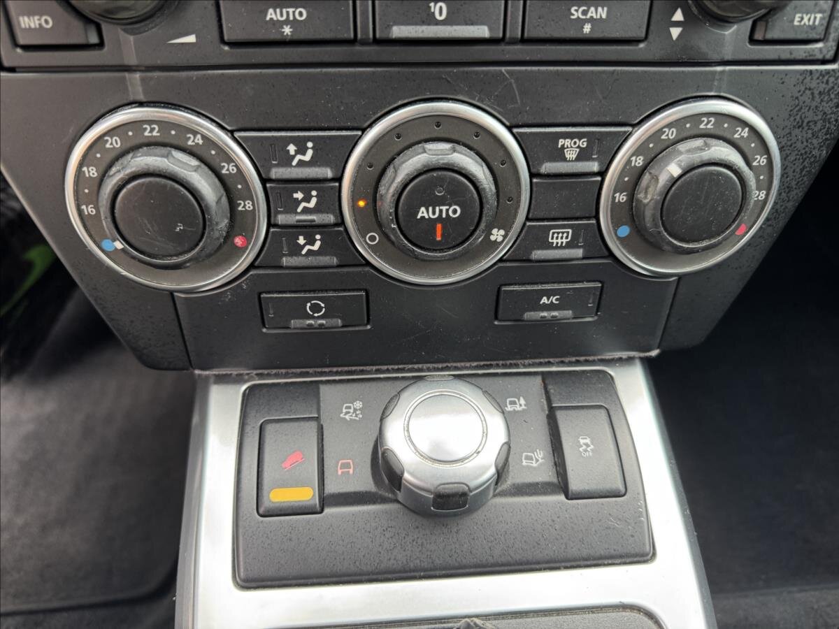 Land Rover Freelander SUV / Terénní 2,2 l 140 kw