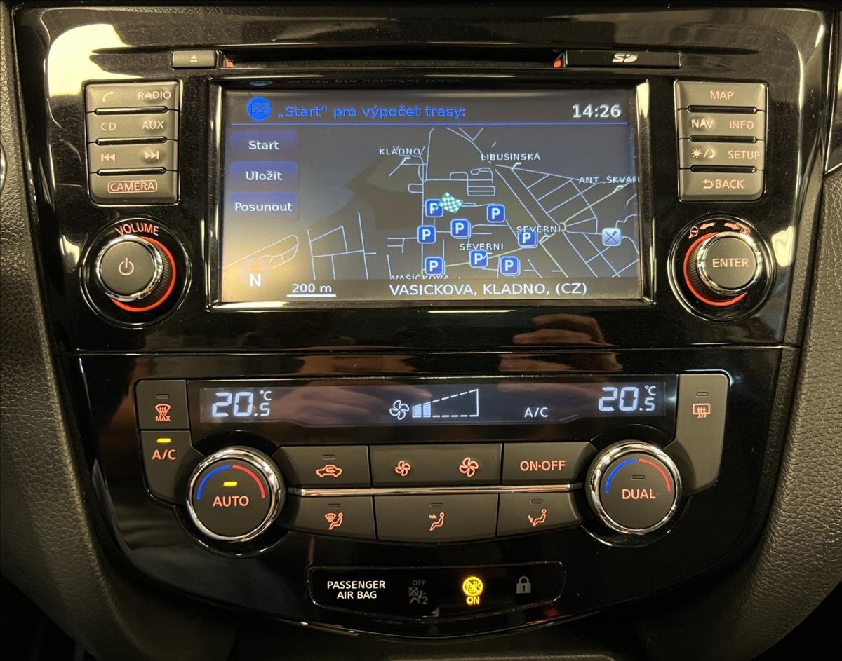 Nissan Qashqai SUV / Terénní 1,6 l 96 kw