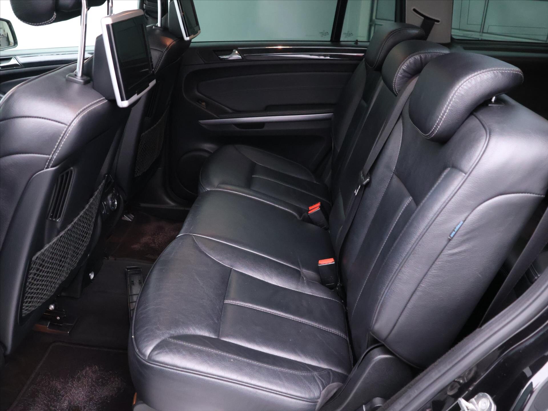 Mercedes-Benz GL SUV / Terénní 3,0 l 155 kw