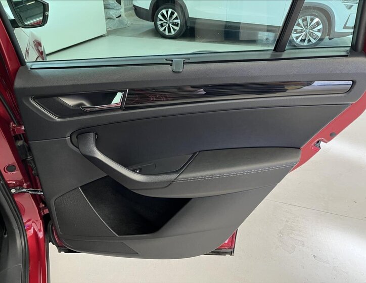 Škoda Kodiaq SUV / Terénní 2,0 l 140 kw