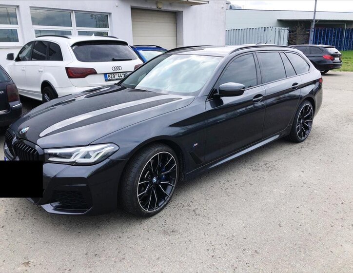 BMW Řada 5 Kombi 2,0 l 140 kw