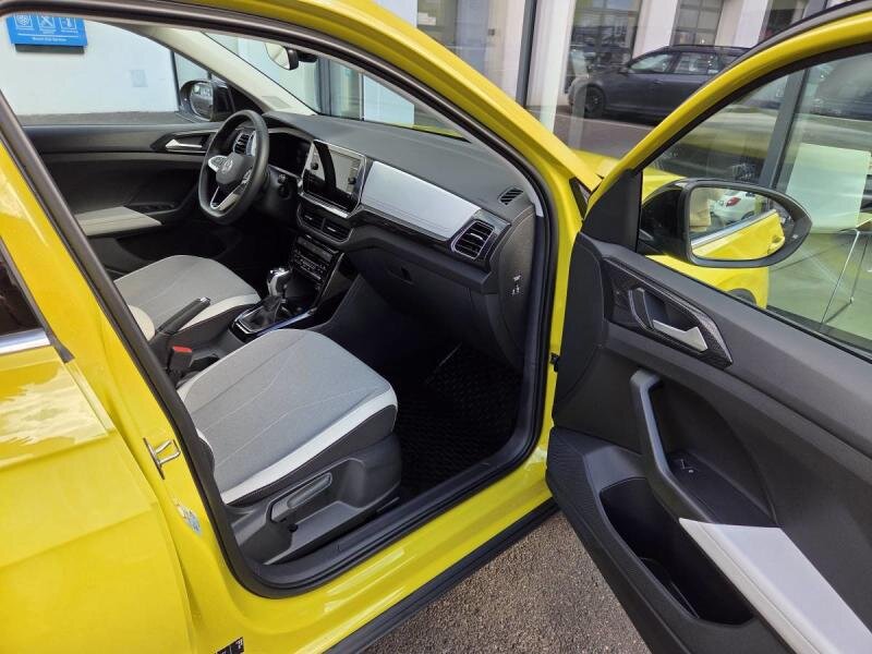 Volkswagen T-Cross SUV 999,0 85 kw