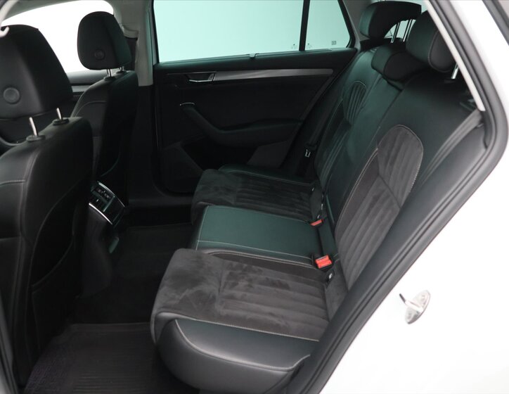 Škoda Superb Kombi 2,0 l 110 kw