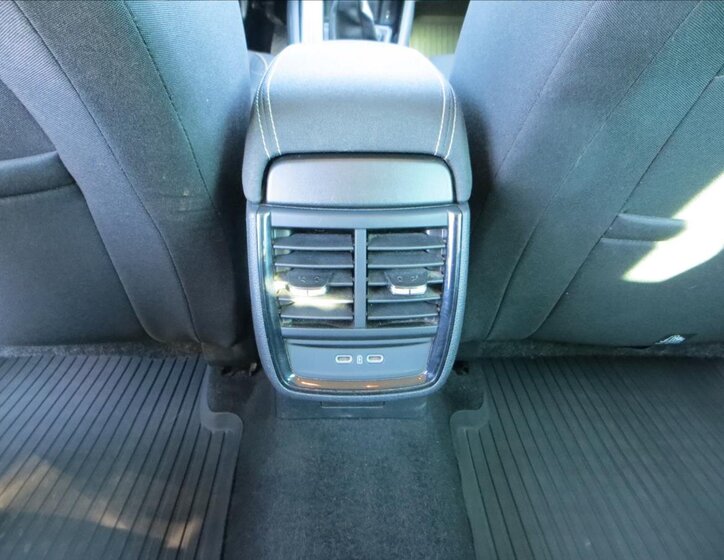 Škoda Scala Hatchback 999,0 81 kw