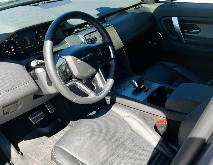 Land Rover Discovery Sport SUV 2,0 l 150 kw