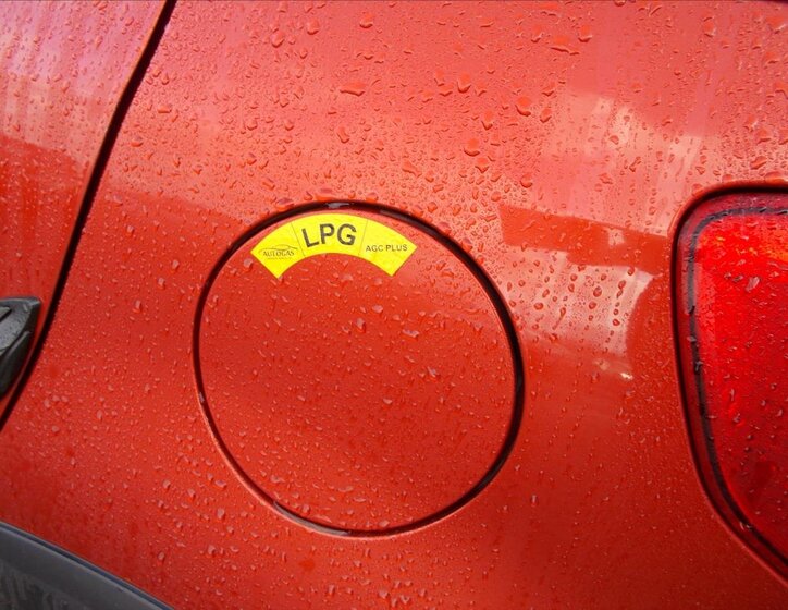 Suzuki SX4 Hatchback 1,6 l 88 kw