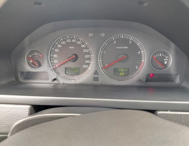 Volvo XC90 SUV / Terénní 2,4 l 136 kw