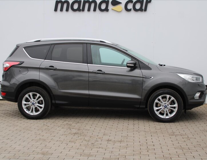 Ford Kuga SUV 1,5 l 110 kw