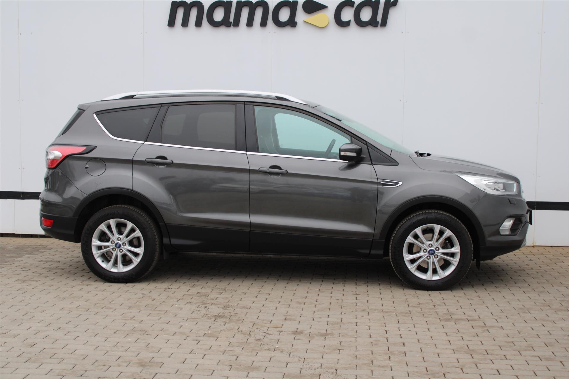 Ford Kuga SUV 1,5 l 110 kw