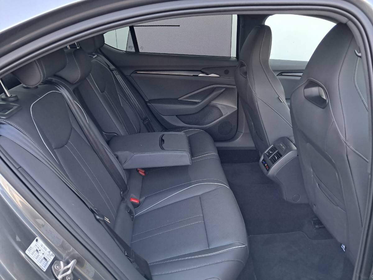 Škoda Superb Liftback 2,0 l 142 kw