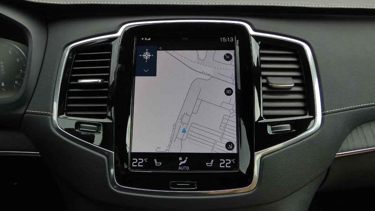 Volvo XC90 SUV / Terénní 2,0 l 220 kw