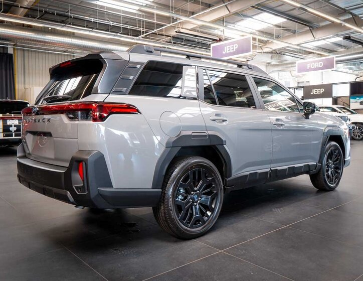 Subaru Outback SUV / Terénní 2,4 l 193 kw