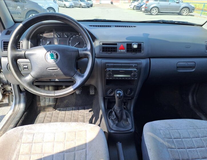 Škoda Octavia Liftback 1,6 l 75 kw