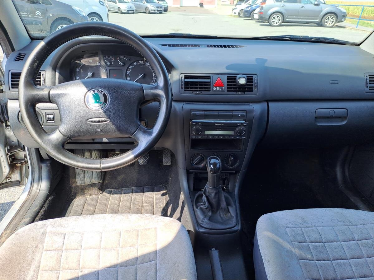 Škoda Octavia Liftback 1,6 l 75 kw
