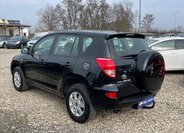 Toyota RAV4 SUV / Terénní 2,0 l 112 kw