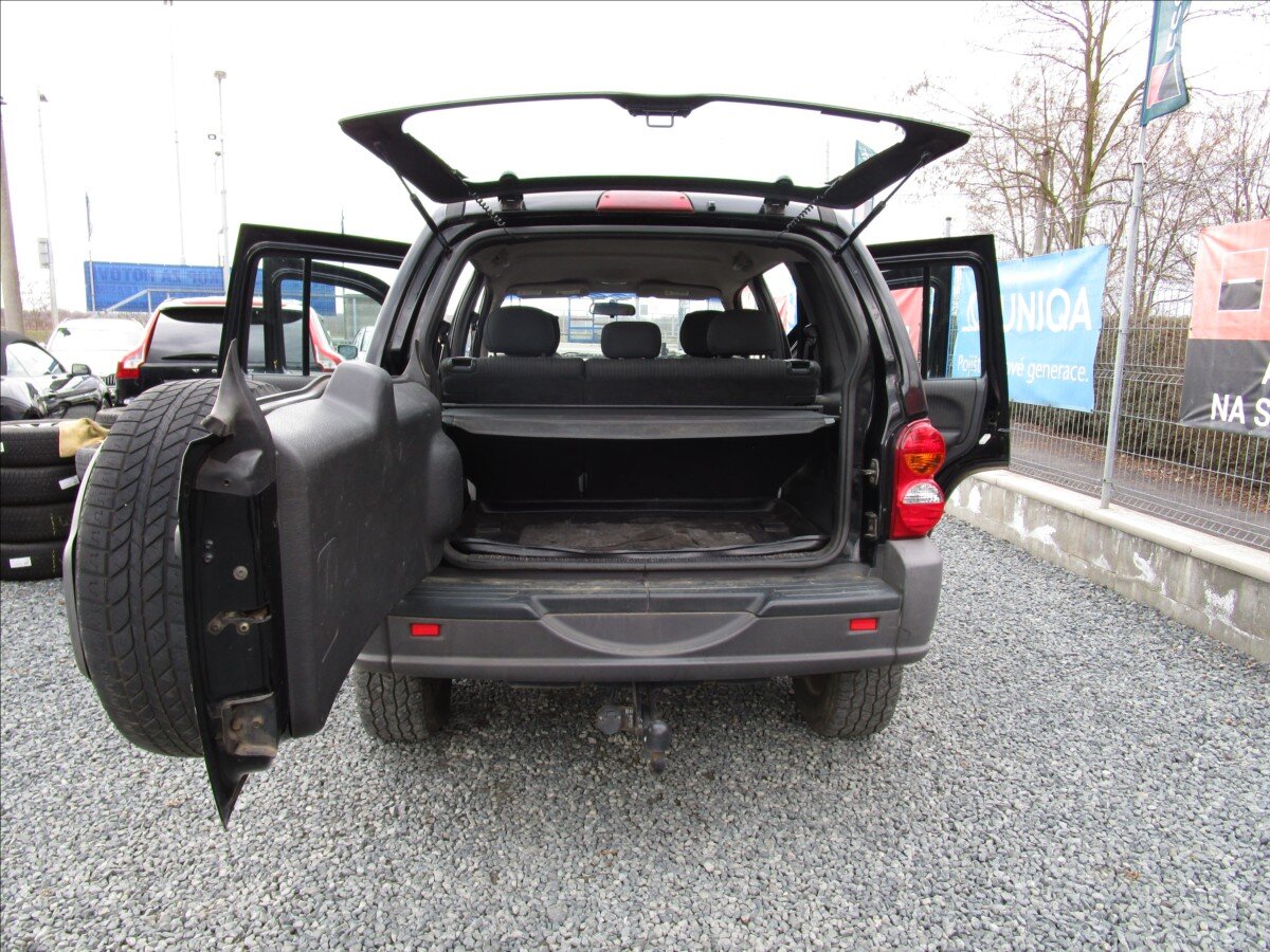 Jeep Cherokee Kombi 2,5 l 105 kw