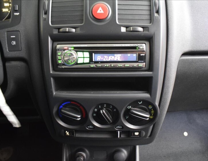 Hyundai Getz Hatchback 1,1 l 49 kw