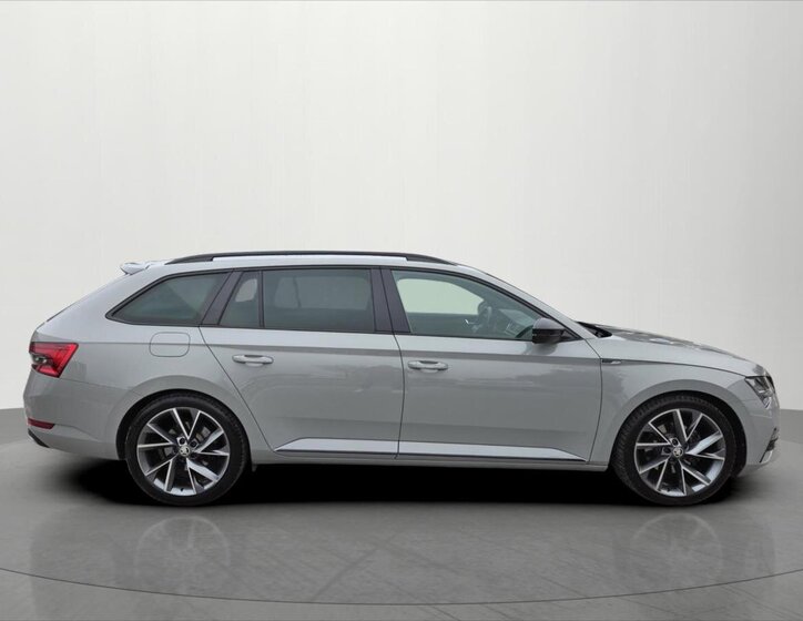 Škoda Superb Kombi 2,0 l 110 kw