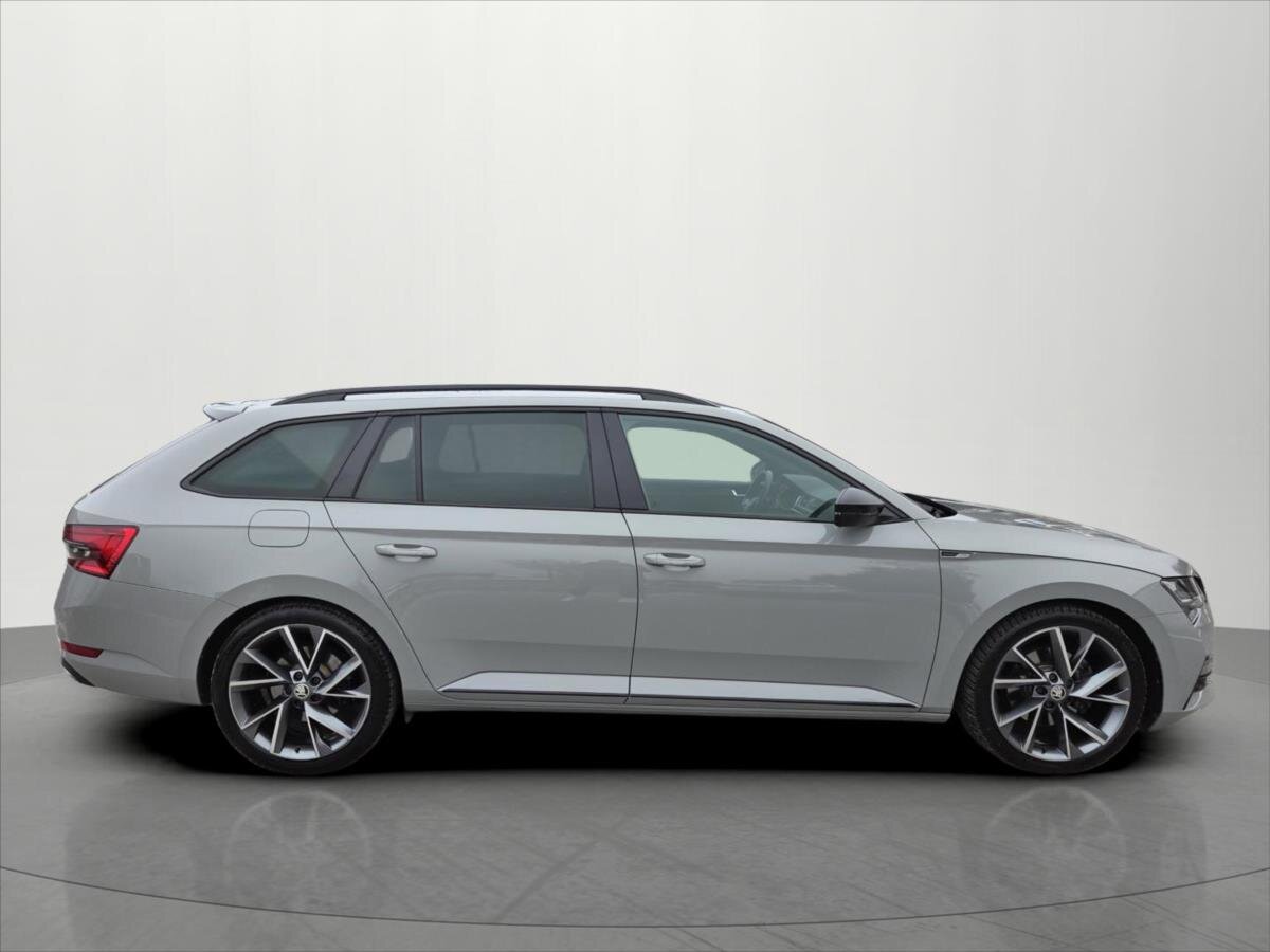 Škoda Superb Kombi 2,0 l 110 kw