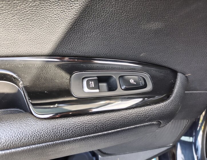 KIA Optima Sedan / Limuzína 2,0 l 115 kw