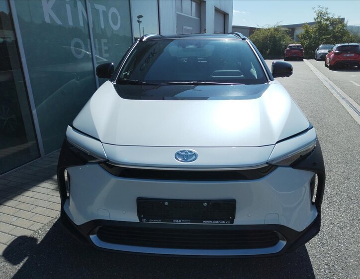 Toyota bZ4X SUV / Terénní 0,0 160 kw