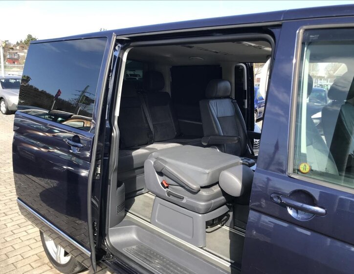 Volkswagen Multivan Kombi 2,0 l 132 kw