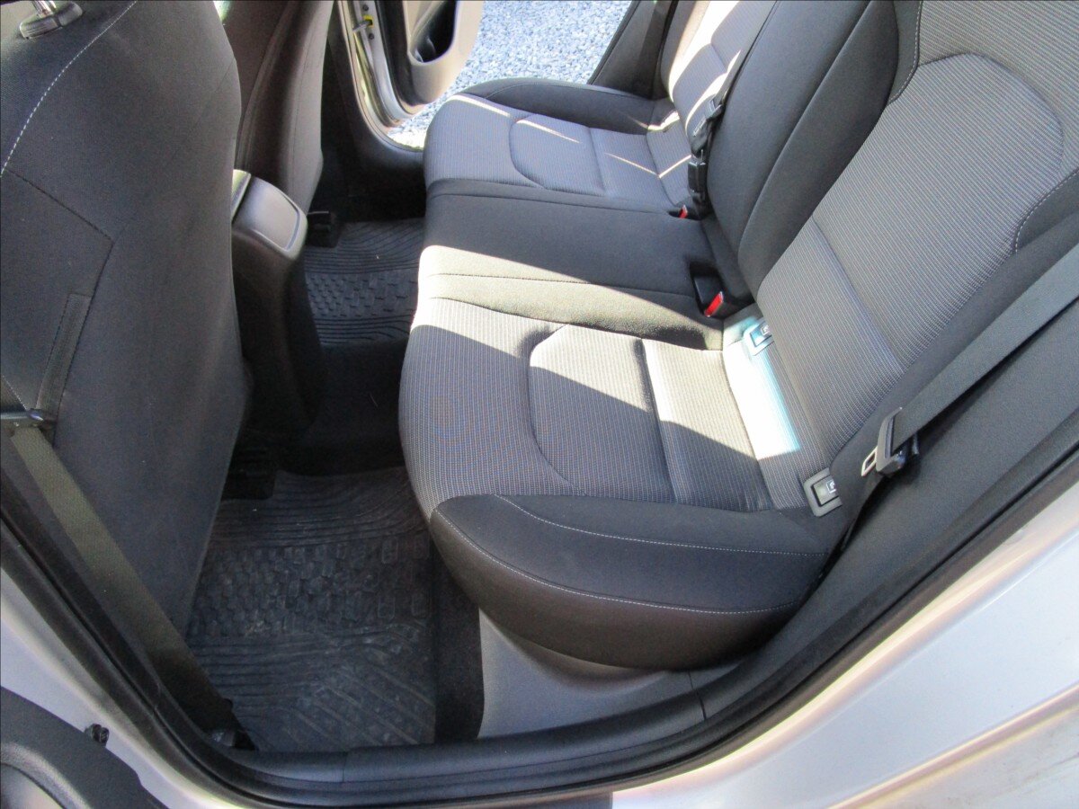 Hyundai i30 Kombi 1,6 l 81 kw