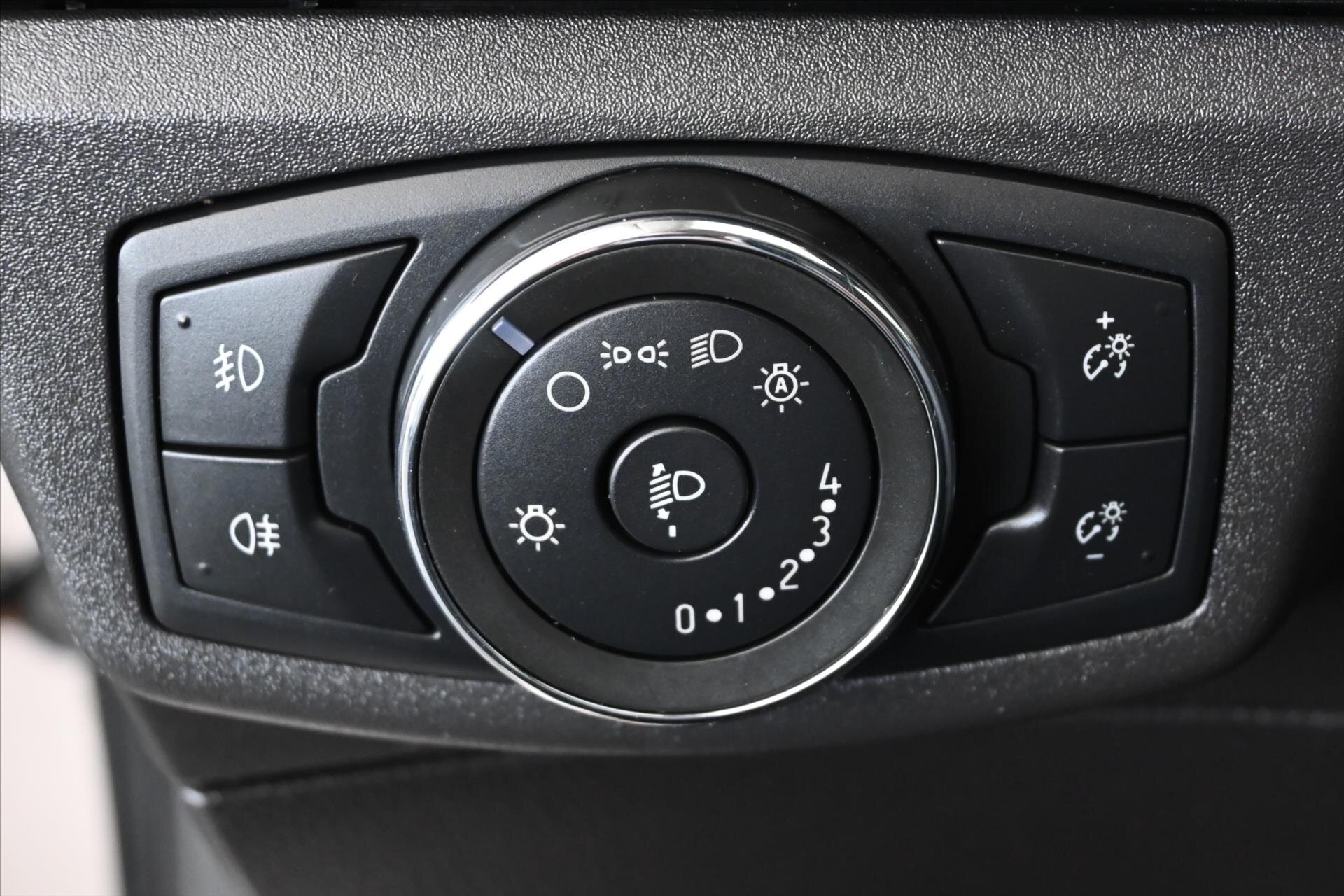 Ford Mondeo Kombi 2,0 l 110 kw