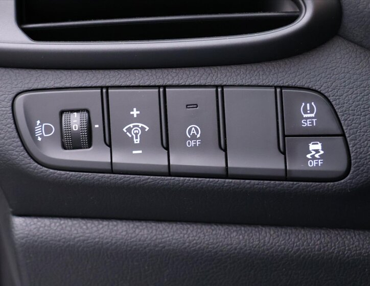 Hyundai i30 Kombi 998,0 88 kw