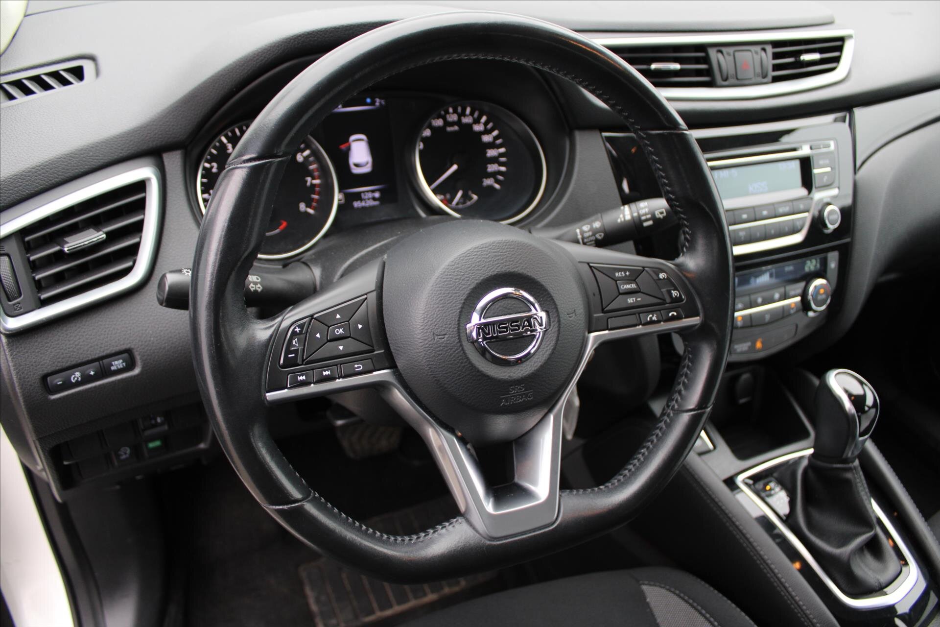 Nissan Qashqai SUV 1,2 l 85 kw