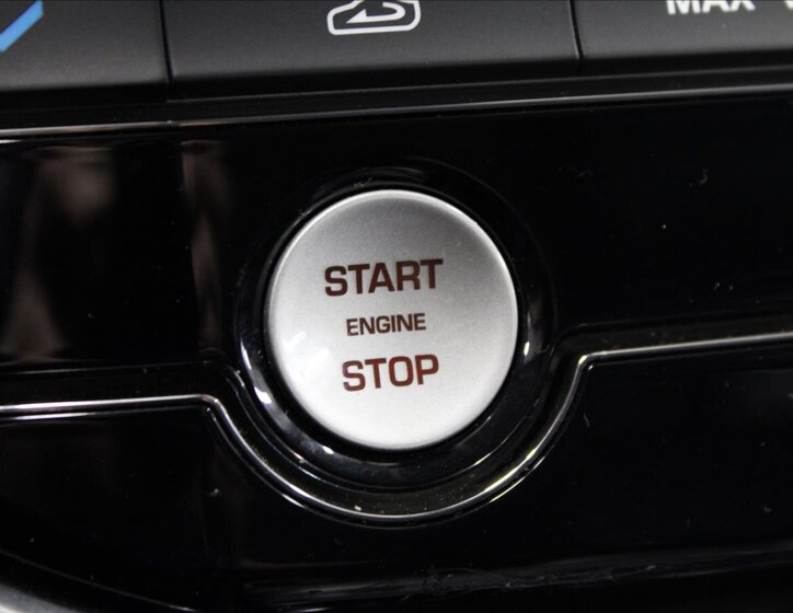 Jaguar XF Kombi 2,0 l 132 kw