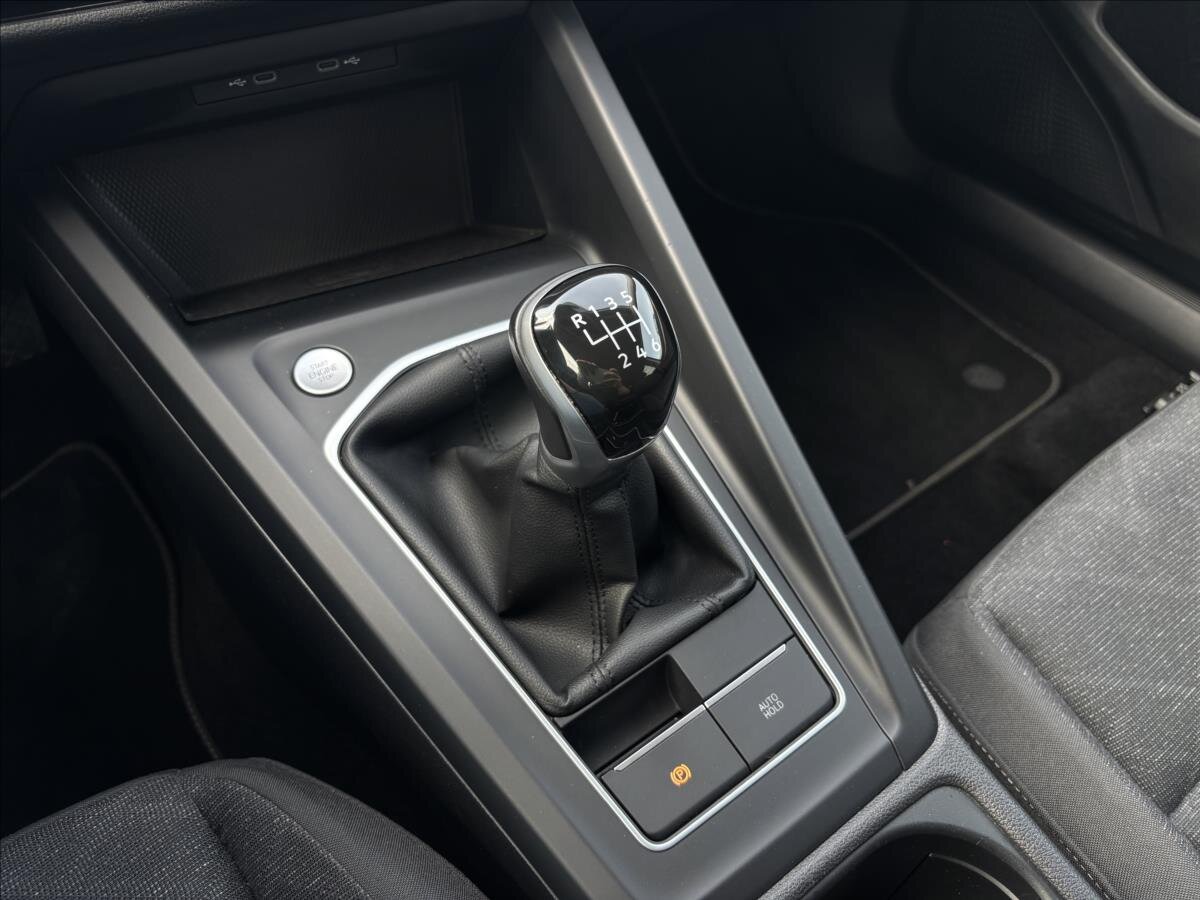 Volkswagen Golf Kombi 1,5 l 96 kw