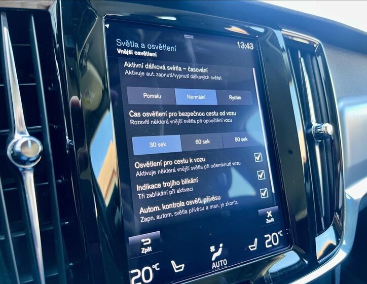 Volvo V90 Kombi 2,0 l 140 kw