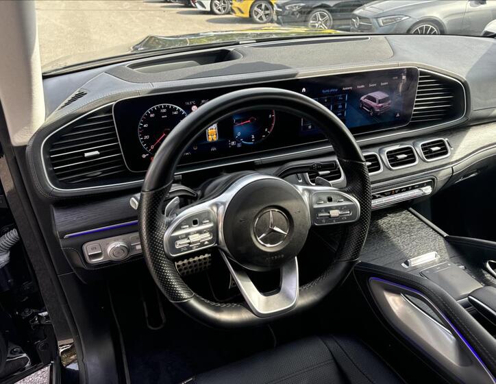 Mercedes-Benz GLS 10